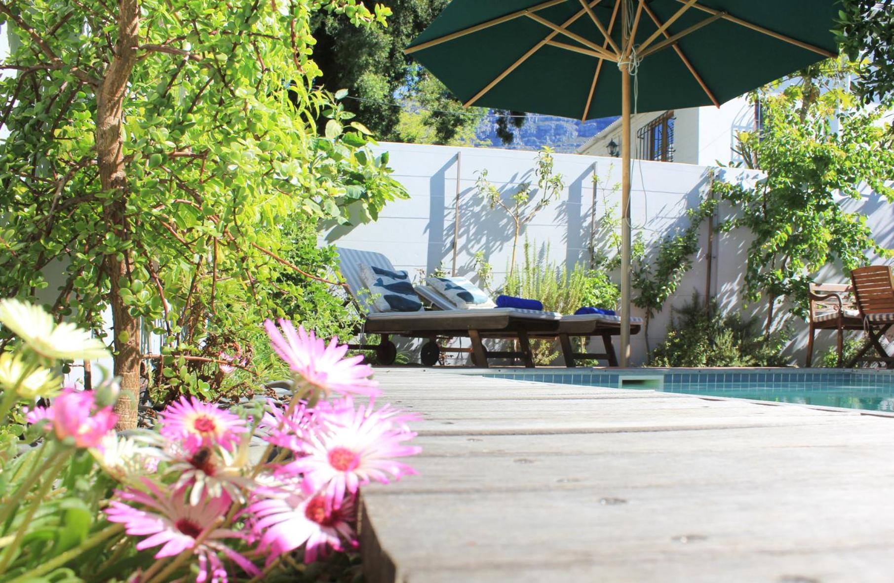 Himmelblau Boutique Bed And Breakfast Кейптаун Екстериор снимка