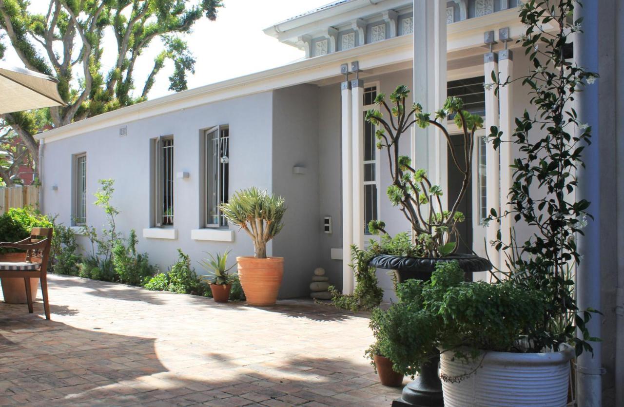 Himmelblau Boutique Bed And Breakfast Кейптаун Екстериор снимка